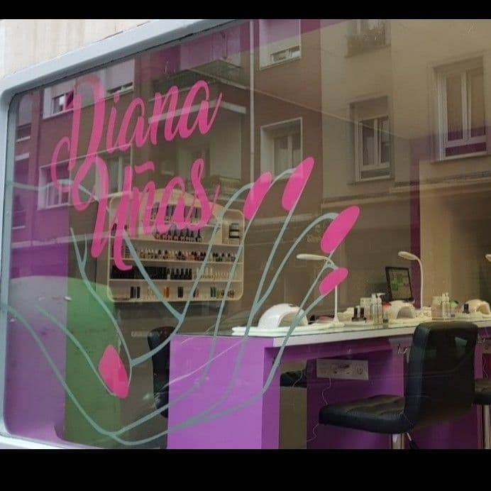 DIANA UÑAS GETXO